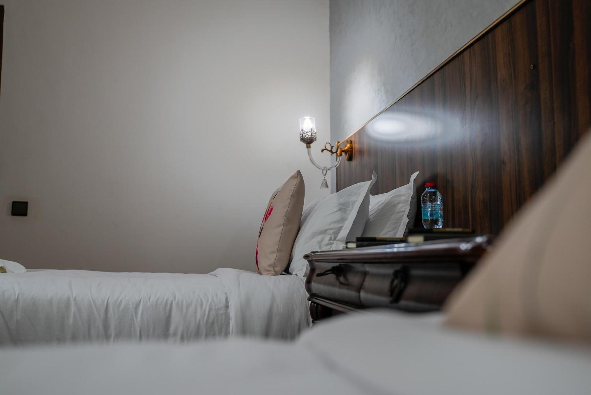 Hotel Arabesque Rabat Buitenkant foto